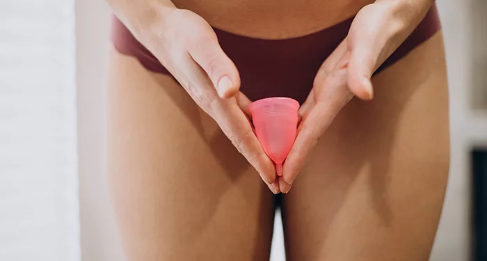 Kubeczek menstruacyjny - czym jest, zalety
